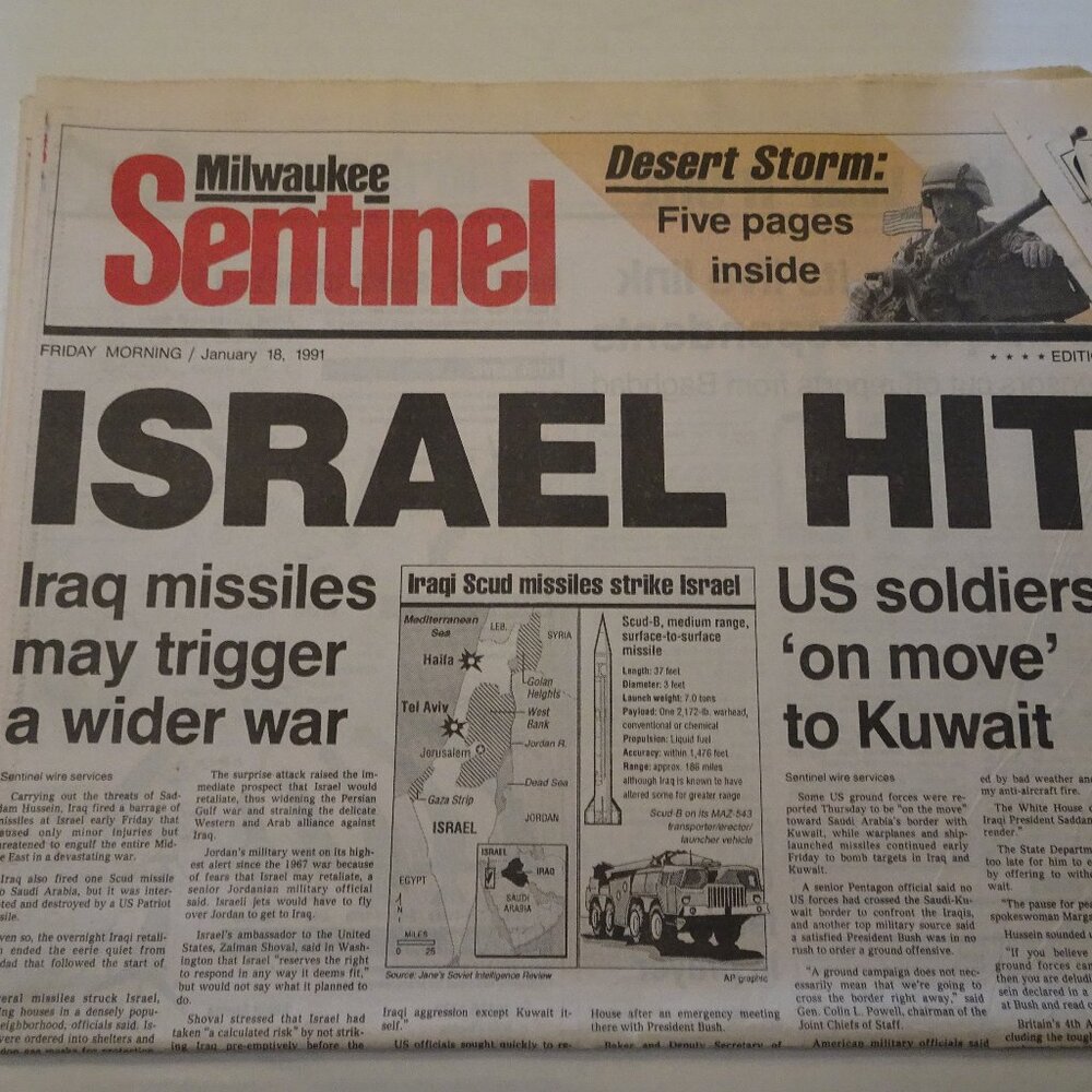 Milwaukee Sentinel - January 18, 1991 - Israel Hit - Desert Storm - Newspaper
